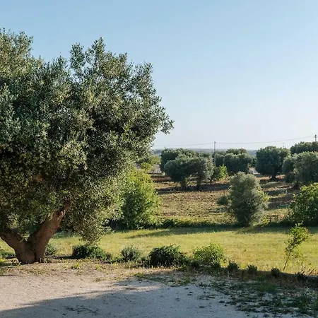 Lamia Cervone Villa Ostuni